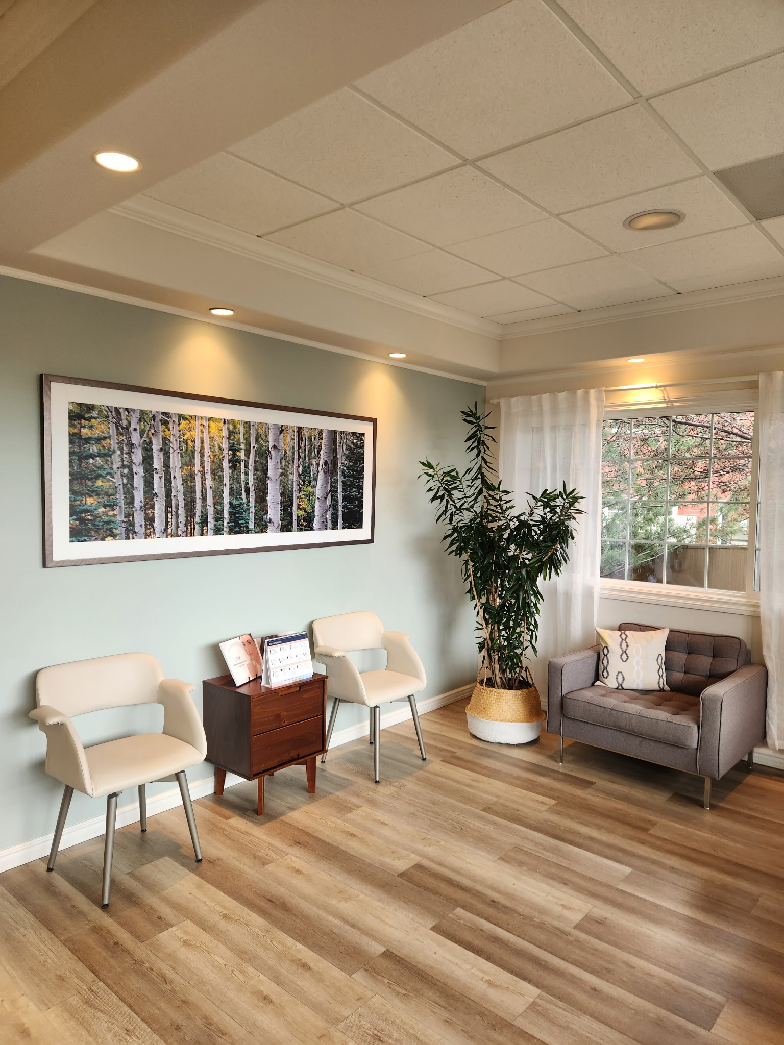 Deep-cleaned commercial lobby seating area